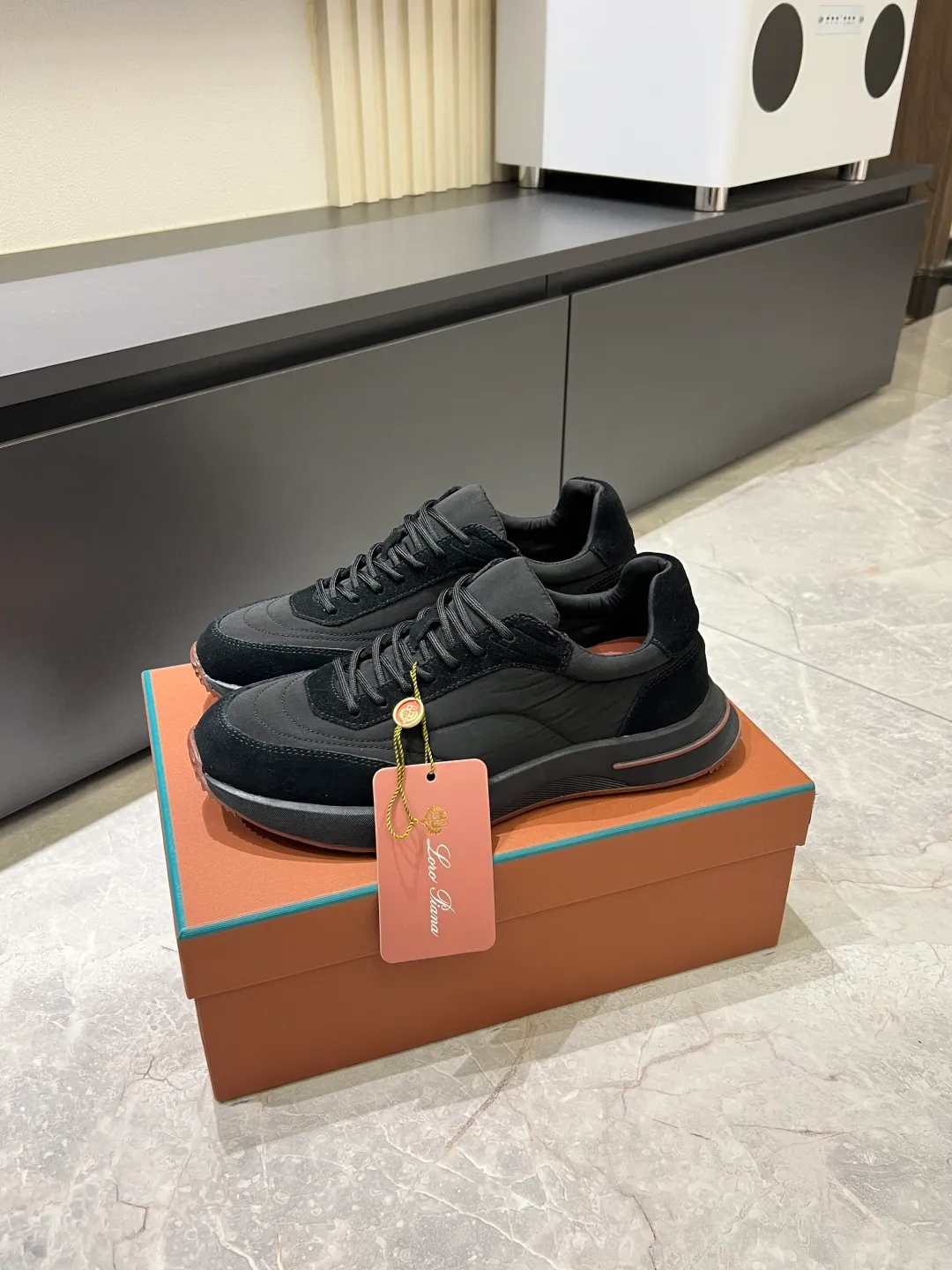 Men's men's shoes 💰p480Loro Men's men's shoes 💰piana niche Loro classic jogging shoes, men's lace-up casual shoes and sneakers, high-quality lightweight and comfortable fabrics, suitable for outdoor leisure, the color scheme is young and energetic, and it looks great with sportswear or casual suits! Size: 38-44 (45 customized)